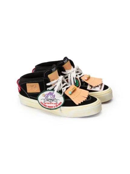 BWA + VANS — HALF CAB